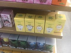 -名创优品(江南新地店)