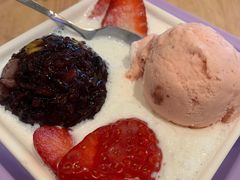 雪山草莓-满记甜品(荟聚购物中心店)