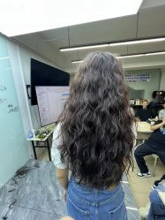 -藤野造型专业烫染接发