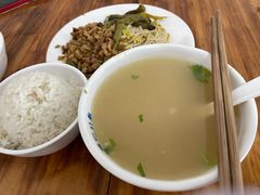 -温记府廟豆汤饭·始于1955年(海椒店)