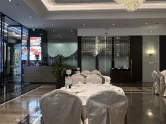 -万龙洲海鲜(大兴绿地缤纷城店)