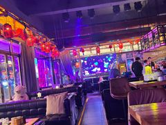 -喜鹊音乐酒馆(西街店)