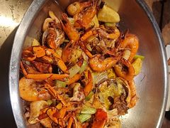 -七欣天香辣蟹火锅(上海银亿滨江店)