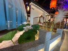 -荷塘秋月·本帮江浙菜(国权路店)