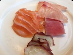 -南湖名都·景湖轩全日制餐厅·海鲜自助·东南亚风味·临湖而食