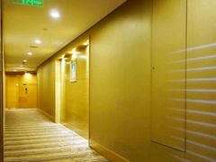 -上海新锦江大酒店