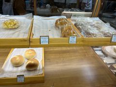 -房角石咖啡与书(吉大南校店)