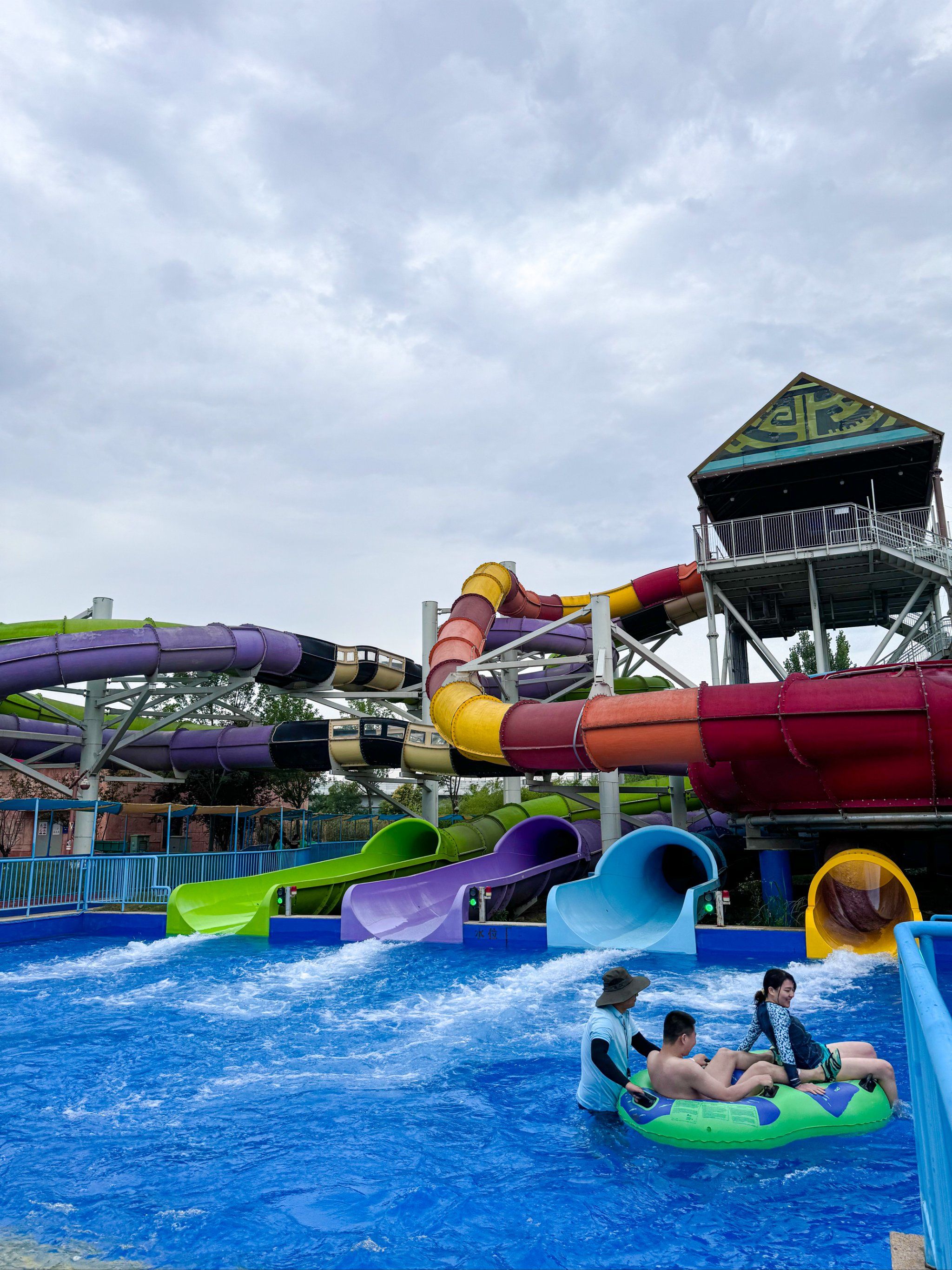 在西安,值得n刷的水上乐园93