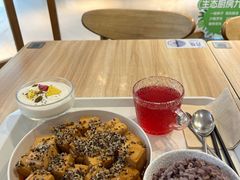 -轻蔬不用等·素食(江苏路店)
