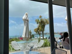-Takapuna Beach Cafe