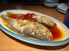 油泼黄花鱼-波螺油子青岛本帮菜(银座店)