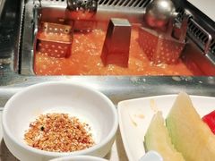 -海底捞火锅鲜切牛肉主题店(长寿路店)