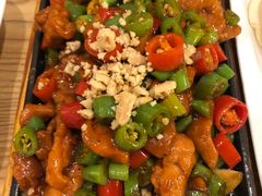 -小镇大厨新概念复合中餐厅(万达广场大连高新店)