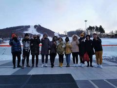 -庙香山滑雪场