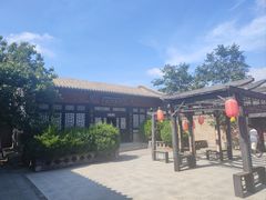 -清风小镇闯关东影视基地