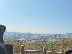 -灵岩山风景区