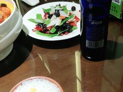 -东口码头·烧鸽子·鱼头泡饼·地方菜(金鹰悦城店)
