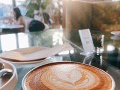 咖啡拿铁-The Rug Cafe(王府中环店)