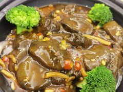 菌皇酱炆黑豆腐-郑猛记石岐鸽主题餐厅(长江店)