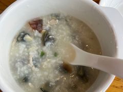 皮蛋瘦肉粥-小城粥道·海胆鲜虾粥(解放广场店)
