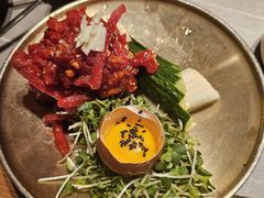 -草家酱蟹炭火烤肉店(珲春南路一店)