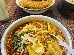 -丽丽三鲜螺蛳粉(田林路店)