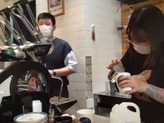 -Be Lived Cafe比例咖啡(摩天轮店)