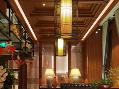 -八府香鸭·啫啫煲(华山路店)