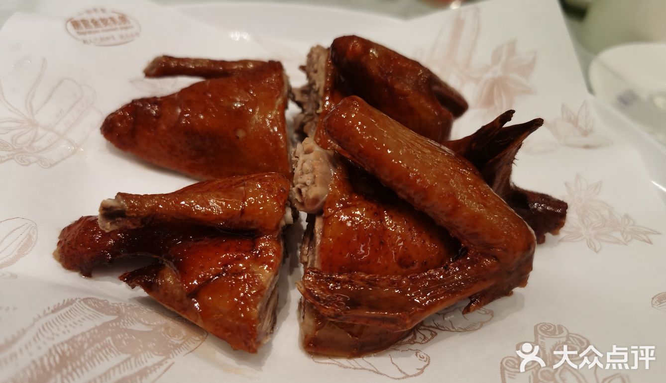 打卡开在万象城的粤菜馆 【唐宫】