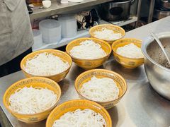 -正宗李家土鸡米线店