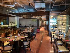 -肆海小川菜酒馆Wine Bistro (青年路店)