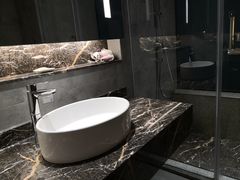 -上海虹桥西郊假日酒店