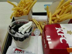 -肯德基(平江新城店)