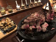 -恰餐厅及酒吧 CHAR Bar & Grill (北京丽都皇冠假日店)
