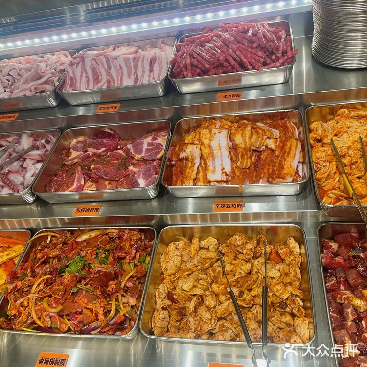 烤肉自助宝藏店！来三次才吃到！还有无限炸鸡