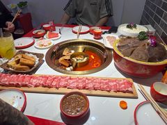 -欠火锅·水牛毛肚·团建聚餐·生日宴(何山路店)