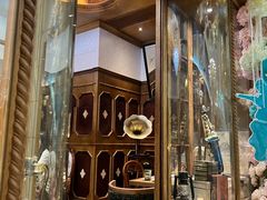 -秘密旅行Bonjour(黑金冠 江南西店)