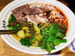花溪牛肉粉-贵凤凰贵州米粉(望京店)