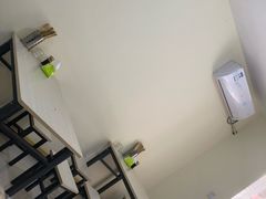 -37号老院坝抄手(马王庙37号院店)