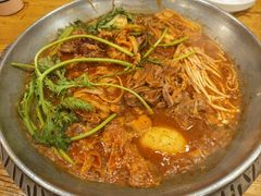 -喇喇排骨火锅·传统韩式脊骨汤(望京西园总店)