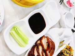 尊贵烤鸭-六和聚传统烤鸭.天津菜(和平店)
