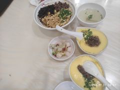-邓老汉燃面村(水井街店)
