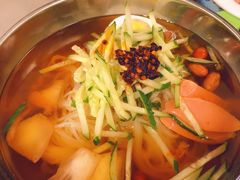 朝鲜冷面-石记东北风味烤肉(系马桩第二分店)