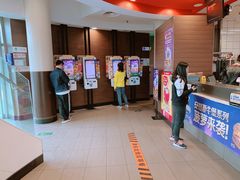 -麦当劳(展览路店)