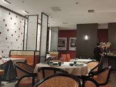 -鸽子侯·家宴·平价海鲜(绿地店)