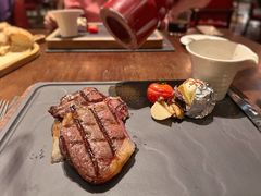 -恰餐厅及酒吧 CHAR Bar & Grill (北京丽都皇冠假日店)
