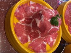 -四囍码头海鲜烧烤自助火锅(外滩南京东路悦荟广场店)