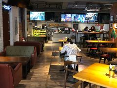 大堂-JINNS锦时 steak&pizza(浸信会礼拜堂旧址店)