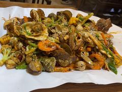 -东来菜馆•手抓海鲜家常菜•海鲜锅贴(鸽子窝店)