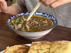 -白老大羊杂碎稍麦